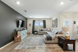 13132 Don Fisher Ln, Providence Village, TX 76227 - Photo 5