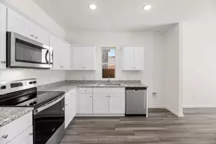 10308 Holy Cross Ln, Fort Worth, TX 76036 - Photo 17