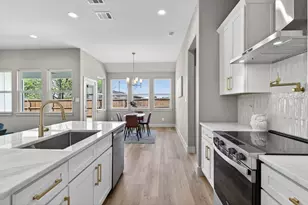 900 Cope St, Mansfield, TX 76065 - Photo 7