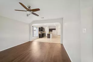 8417 Muddy Creek Dr, Fort Worth, TX 76131 - Photo 5