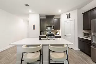 11028 Los Alamos Dr, Aubrey, TX 76227 - Photo 15