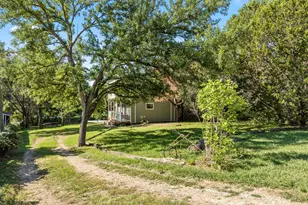 2547 Forest Park Dr, Granbury, TX 76048 - Photo 1