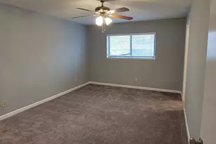 313 Georgetown Dr, Garland, TX 75043 - Photo 7