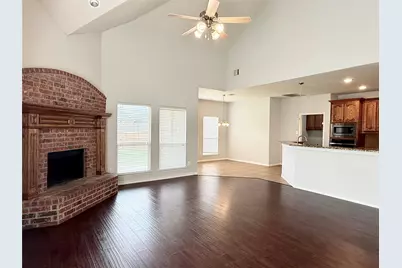 13690 Valencia Drive, Frisco, TX 75035 - Photo 11