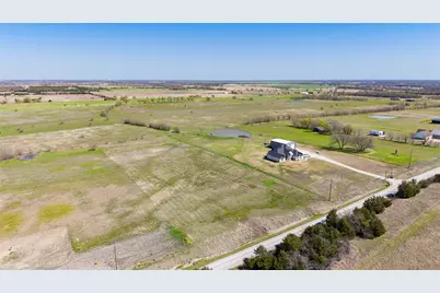 5472 County Road 1093, Celeste, TX 75423 - Photo 9