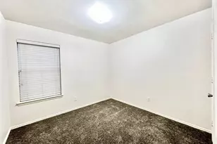 1128 Jamie Dr, Grand Prairie, TX 75052 - Photo 3