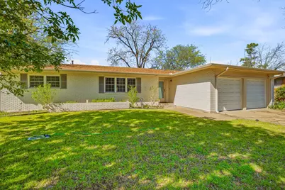 1310 N Cleveland Avenue, Stephenville, TX 76401 - Photo 3