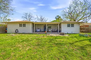 1310 N Cleveland Ave, Stephenville, TX 76401 - Photo 27