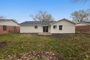 802 N Hughes St, Howe, TX 75459 - Photo 15