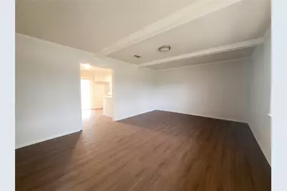 802 N Hughes Street, Howe, TX 75459 - Photo 5