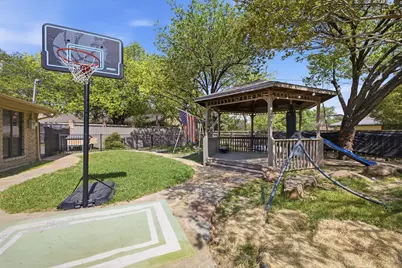 1607 Little Creek Drive, Waxahachie, TX 75165 - Photo 23