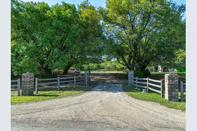 1302 Forreston Road, Waxahachie, TX 75165 - Photo 1