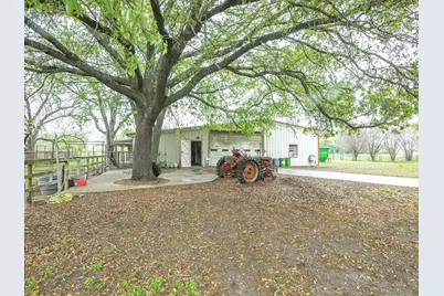 1302 Forreston Road, Waxahachie, TX 75165 - Photo 5