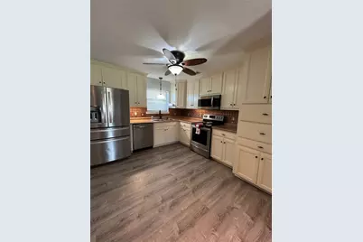 405 Canton Avenue, Wills Point, TX 75169 - Photo 3
