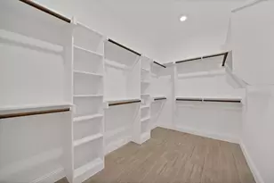 619 Lanai Cir, Runaway Bay, TX 76426 - Photo 21