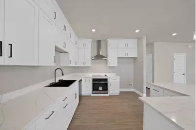 619 Lanai Circle, Runaway Bay, TX 76426 - Photo 13