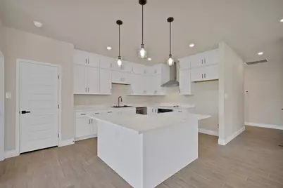 619 Lanai Circle, Runaway Bay, TX 76426 - Photo 11