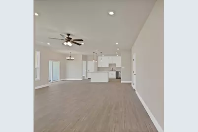 619 Lanai Circle, Runaway Bay, TX 76426 - Photo 7