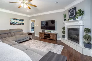 1107 Nortman Dr, Lindsay, TX 76250 - Photo 9