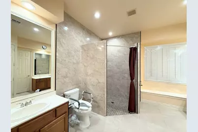15031 Woodbluff Drive, Frisco, TX 75035 - Photo 17