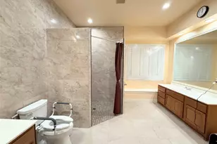 15031 Woodbluff Dr, Frisco, TX 75035 - Photo 15