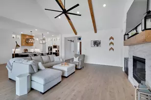 450 Dove Meadow Trl, Waxahachie, TX 75167 - Photo 7