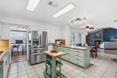 415 Vista Drive, Willow Park, TX 76087 - Photo 13