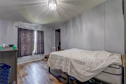 269 E Golden Oaks Drive, Mabank, TX 75156 - Photo 13