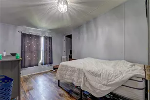 269 E Golden Oaks Dr, Mabank, TX 75156 - Photo 13