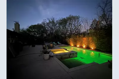 1900 Cripple Creek Drive, Euless, TX 76039 - Photo 9