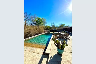 1900 Cripple Creek Drive, Euless, TX 76039 - Photo 5