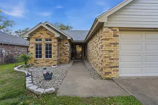 6305 Longmont Trail, Fort Worth, TX 76179 - Photo 5