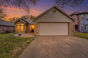 6305 Longmont Trail, Fort Worth, TX 76179 - Photo 3