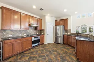 1708 Snow Owl Ct, Carrollton, TX 75010 - Photo 11