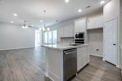 9337 Winding Creek Drive, Little Elm, TX 75068 - Photo 5