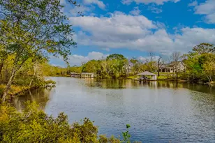 1150 Whispering Oaks Dr, Athens, TX 75752 - Photo 1