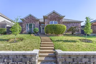 1332 Barclay Dr, Carrollton, TX 75007 - Photo 1