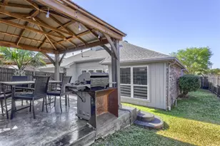 1332 Barclay Dr, Carrollton, TX 75007 - Photo 29