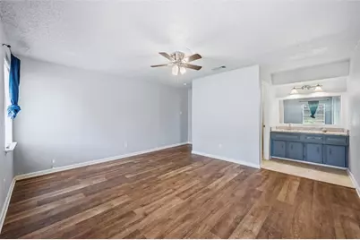 1717 Austrian Road, Grand Prairie, TX 75050 - Photo 11