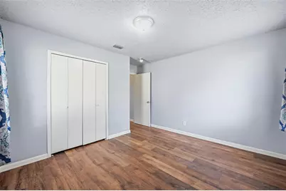 1717 Austrian Road, Grand Prairie, TX 75050 - Photo 7