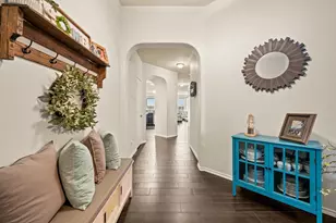 1260 Woodbine Cliff Dr, Fort Worth, TX 76179 - Photo 5
