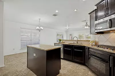 10125 Horseshoe Lane, McKinney, TX 75072 - Photo 11