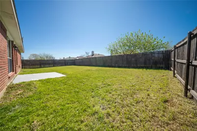 1217 Meadow Glen, Crowley, TX 76036 - Photo 31