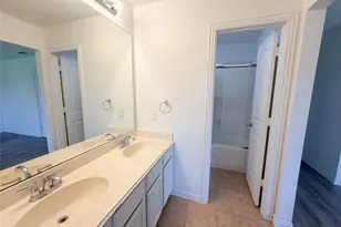 1241 Camden Yard Dr, Fort Worth, TX 76028 - Photo 17