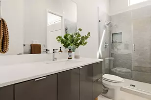 4823 Linnet Ln, Dallas, TX 75209 - Photo 29