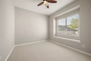 24 W Hillside Pl, Trophy Club, TX 76262 - Photo 23