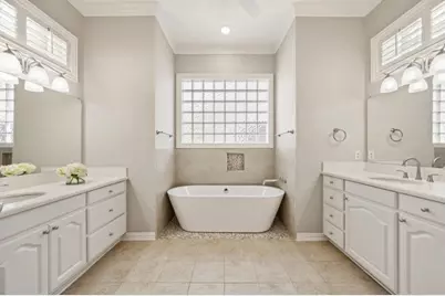 24 W Hillside Place, Trophy Club, TX 76262 - Photo 17