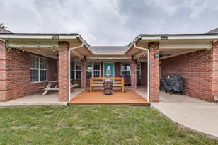 415 Star Shell Rd, Decatur, TX 76234 - Photo 3