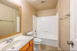 1604 Queens Brook Ct, Fort Worth, TX 76140 - Photo 11