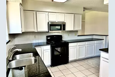 7305 Augusta Circle, Plano, TX 75025 - Photo 9